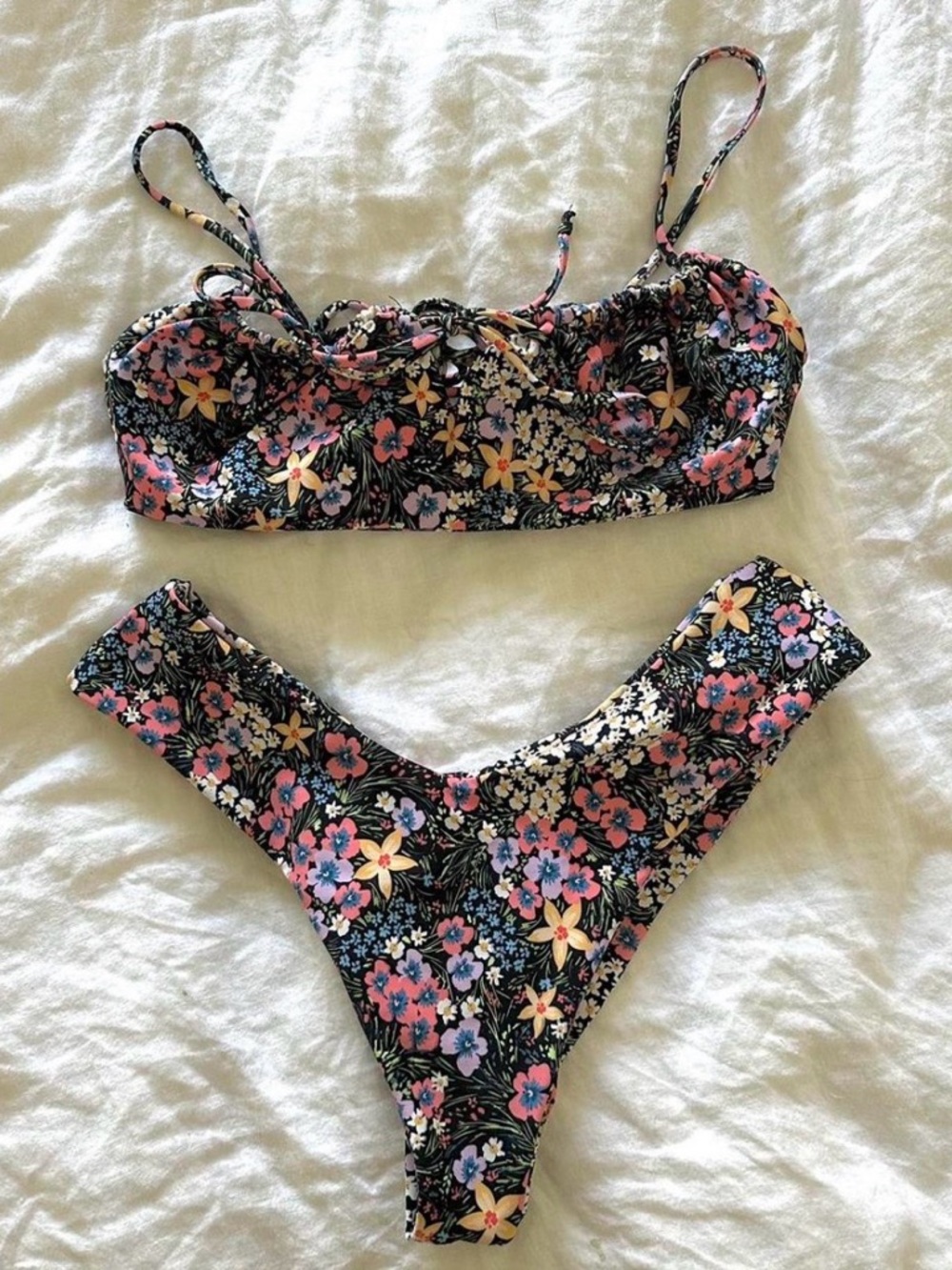 Skatie Bikini Set in Idyllwild
